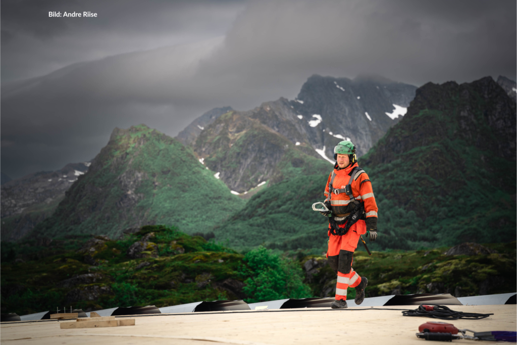 Sortland Entreprenør AS på byggarbetsplatsen i Lofoten, Norge